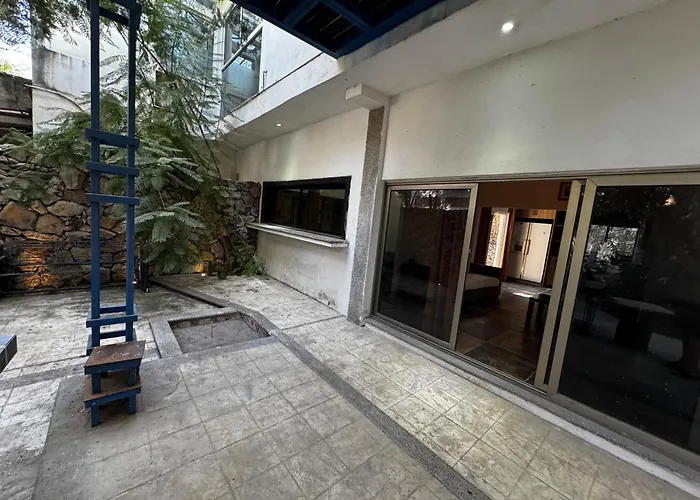 Magnolias Jardin & Boutique Suites